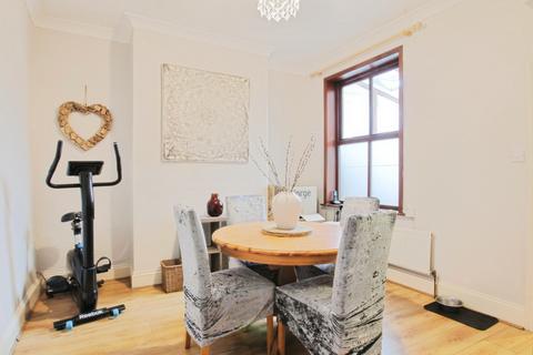 3 bedroom terraced house for sale, The Boulevard, Hedon, Hull, HU12 8JT