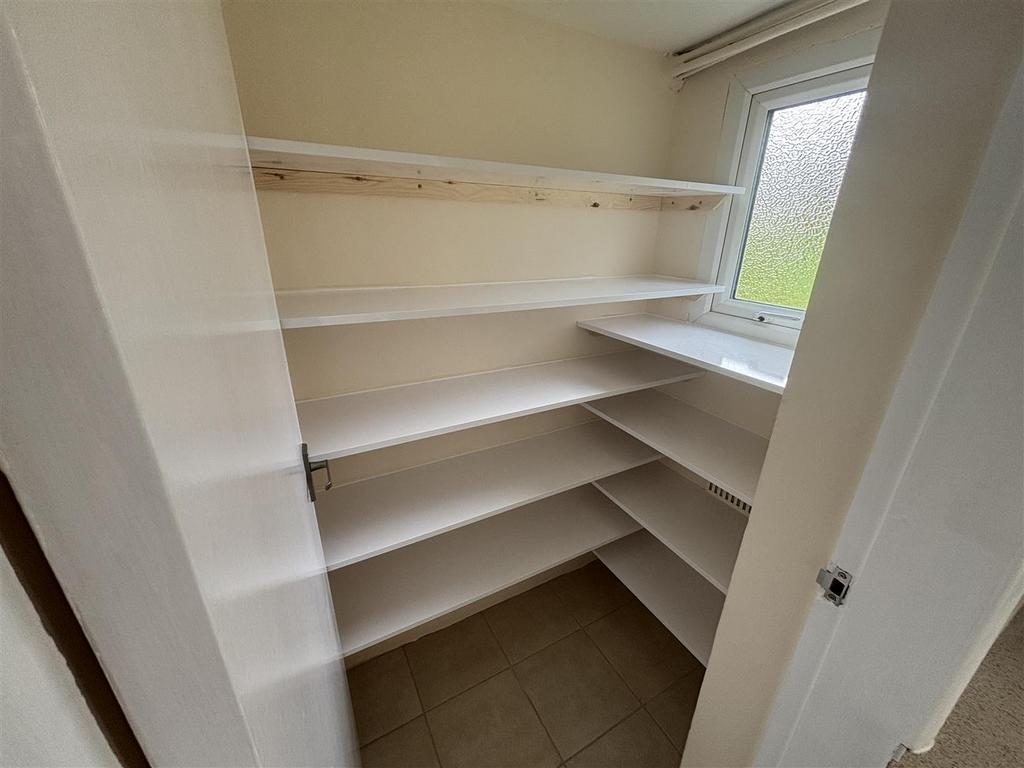 Pantry.JPG