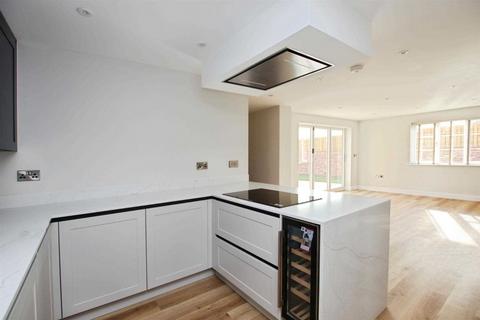 4 bedroom detached house for sale, 1 Rowan Tree Court, Ranskill