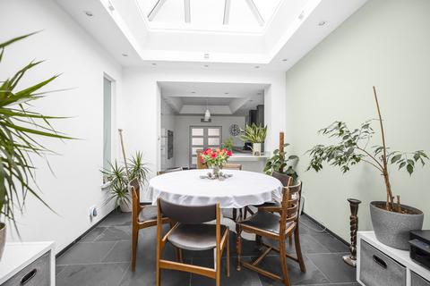 6 bedroom semi-detached house for sale, Hillview Road, Orpington, BR6