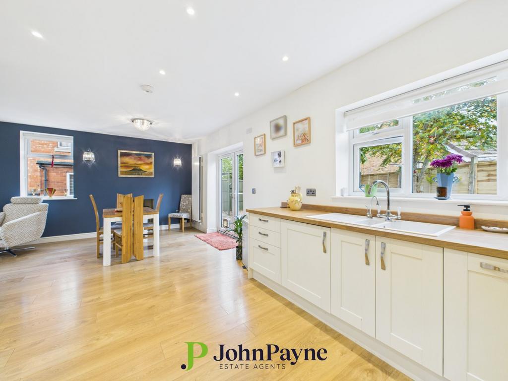 Dining?kitchen