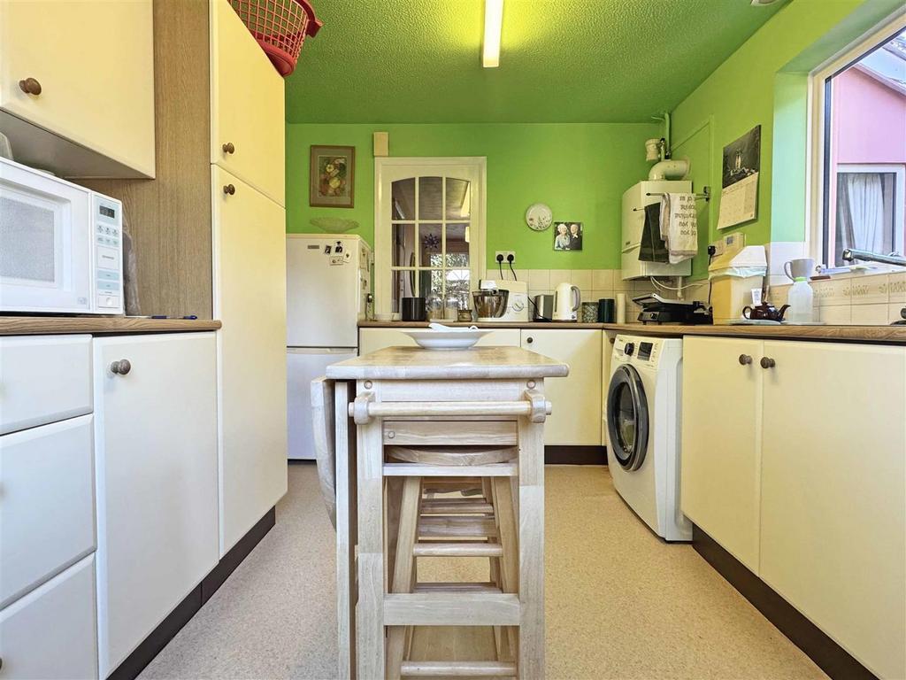 Kitchen.jpg
