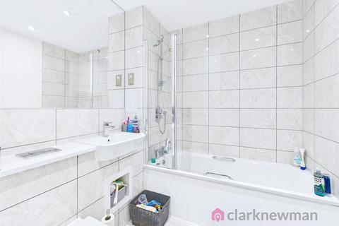 17 Iceni Square, Harlow, CM18 7FL