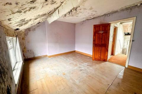 4 bedroom terraced house for sale, 10 Claremont Road, Morecambe, Lancashire, LA4 4HJ