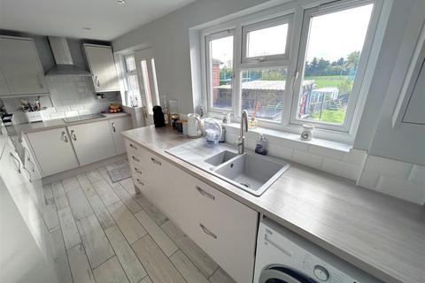 2 bedroom semi-detached house for sale, Bryce Road, Brierley Hill, DY5 4NE
