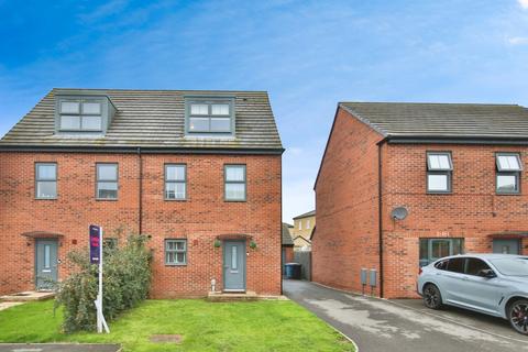 Larkin Lane, Kingston Upon Hull, City Of Kingston Upon Hull, HU7 3NA