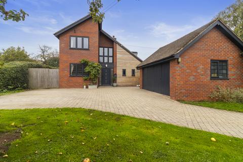 4 bedroom detached house for sale, Clifton upon Teme, Worcester WR6