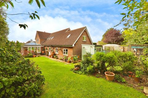 undefined, White House Garth, North Ferriby, HU14 3FB