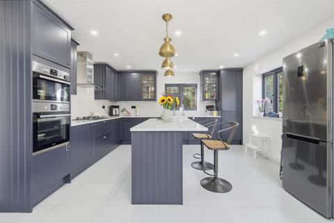 4 bedroom detached house for sale, Whadden Chase, Ingatestone