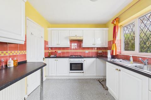 2 bedroom semi-detached house for sale, The Parkway, Willerby, Hull, HU10 6AX