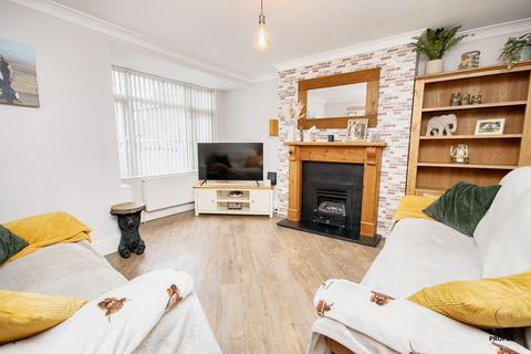 3 bedroom semi-detached house for sale, Orchard Drive, Wisbech, PE13