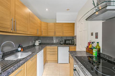 3 bedroom terraced house for sale, Rectory Close, Shepperton, Surrey, TW17