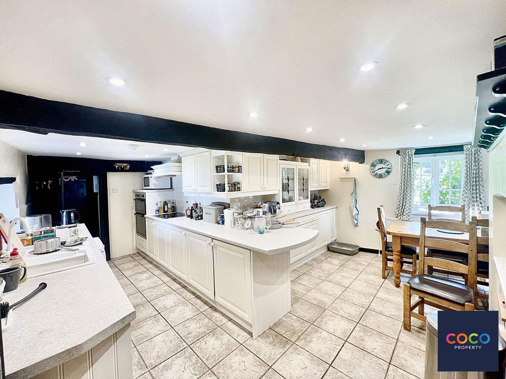 Kitchen / Diner