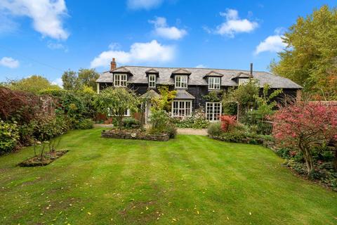4 bedroom detached house for sale, Woolstone SN7