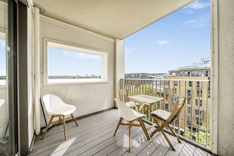 2 bedroom flat to rent, Walworth Road, Elephant and Castle, London, SE17