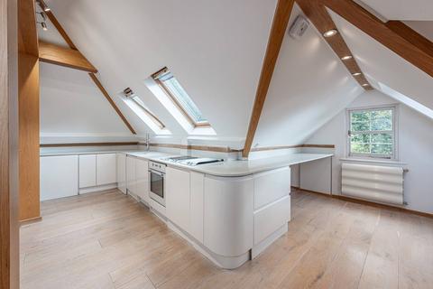 2 bedroom flat to rent, Heysham Lane, Hampstead, London, NW3