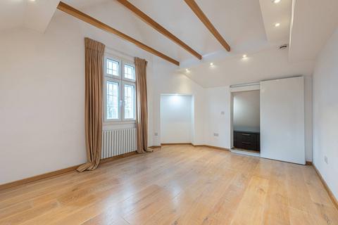 2 bedroom flat to rent, Heysham Lane, Hampstead, London, NW3