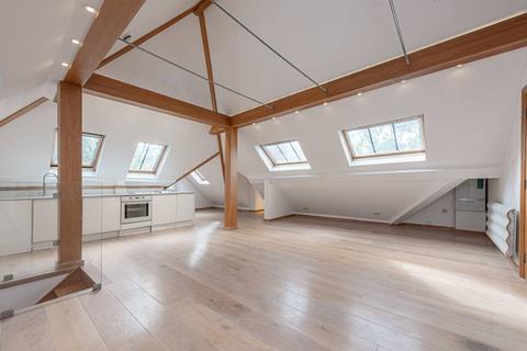 2 bedroom flat to rent, Heysham Lane, Hampstead, London, NW3