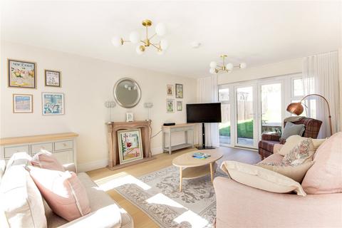 5 bedroom detached house for sale, Rafferty Drive, Tunbridge Wells, Kent, TN2