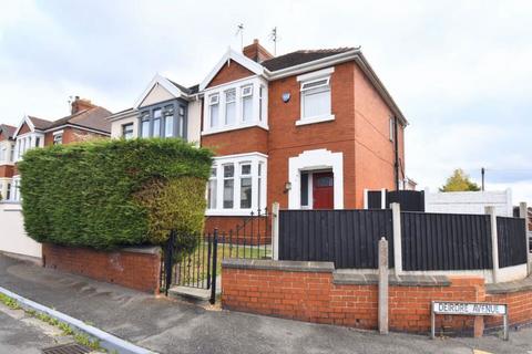 3 bedroom semi-detached house for sale, Deirdre Avenue, ., Widnes, Cheshire, WA8 6PA