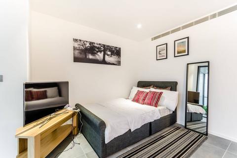 undefined, Dollar Bay Point, Canary Wharf, London, E14