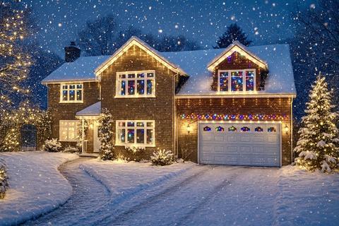 5 bedroom detached house for sale, Walkers Ridge, Surrey GU15
