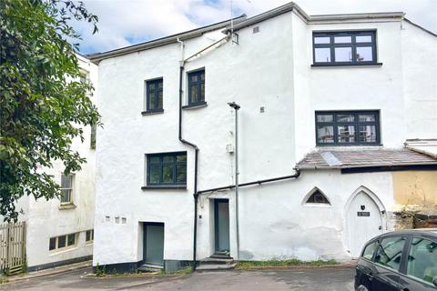 3 bedroom apartment to rent, Flat 3, Chesters Court, Lower Meddon Street