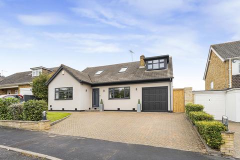 113 Cuffley Hill, Goffs Oak, Waltham Cross, EN7 5HB