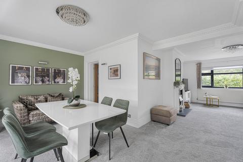 113 Cuffley Hill, Goffs Oak, Waltham Cross, EN7 5HB