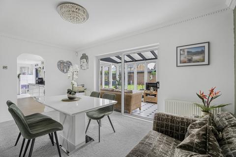 113 Cuffley Hill, Goffs Oak, Waltham Cross, EN7 5HB