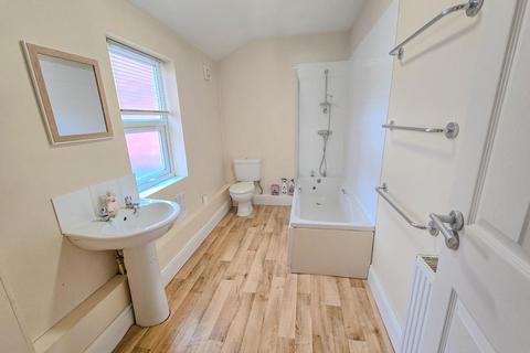 3 bedroom terraced house to rent, 14 Carholme Road - Student House - 26/27 ACADEMIC YEAR