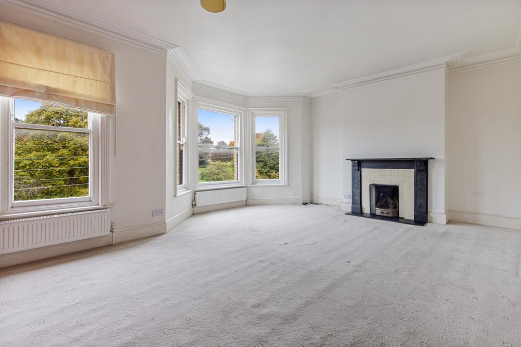 A08 - 14 Station Road, Budleigh Salterton, flat 2
