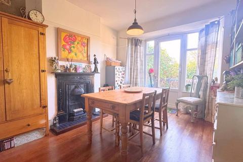 3 bedroom semi-detached house for sale, Ankerdine Crescent, London