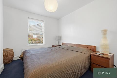 4 bedroom end of terrace house for sale, Bolton Road, London NW10
