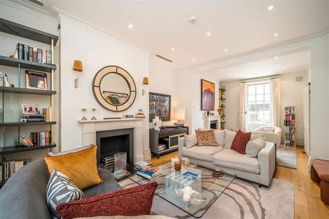 undefined, South Terrace, London SW7