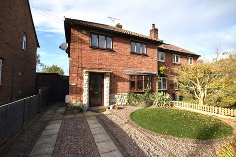 3 bedroom semi-detached house for sale, Thompson Drive, Whitchurch