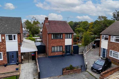 Chestnut Close, Chester CH2