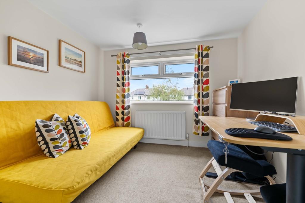 23 Chestnut Close, Hoole, CH2 3 EJ12