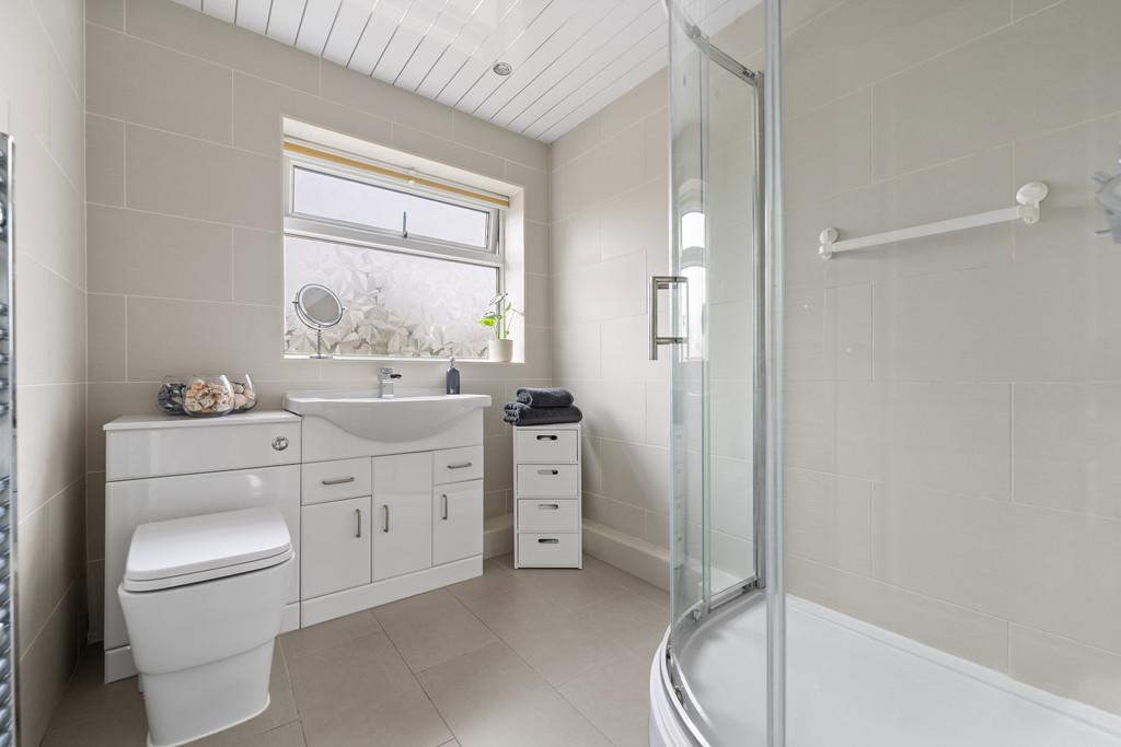 23 Chestnut Close, Hoole, CH2 3 EJ11