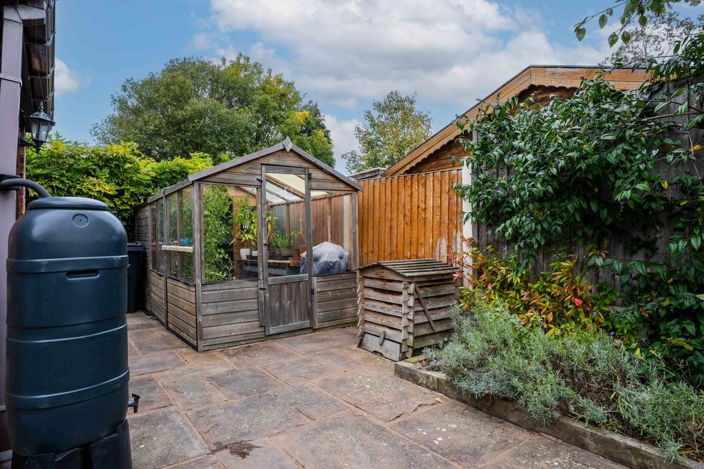 23 Chestnut Close, Hoole, CH2 3 EJ21