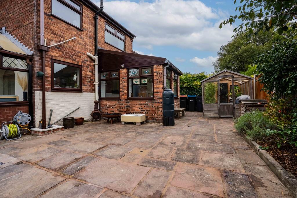 23 Chestnut Close, Hoole, CH2 3 EJ19
