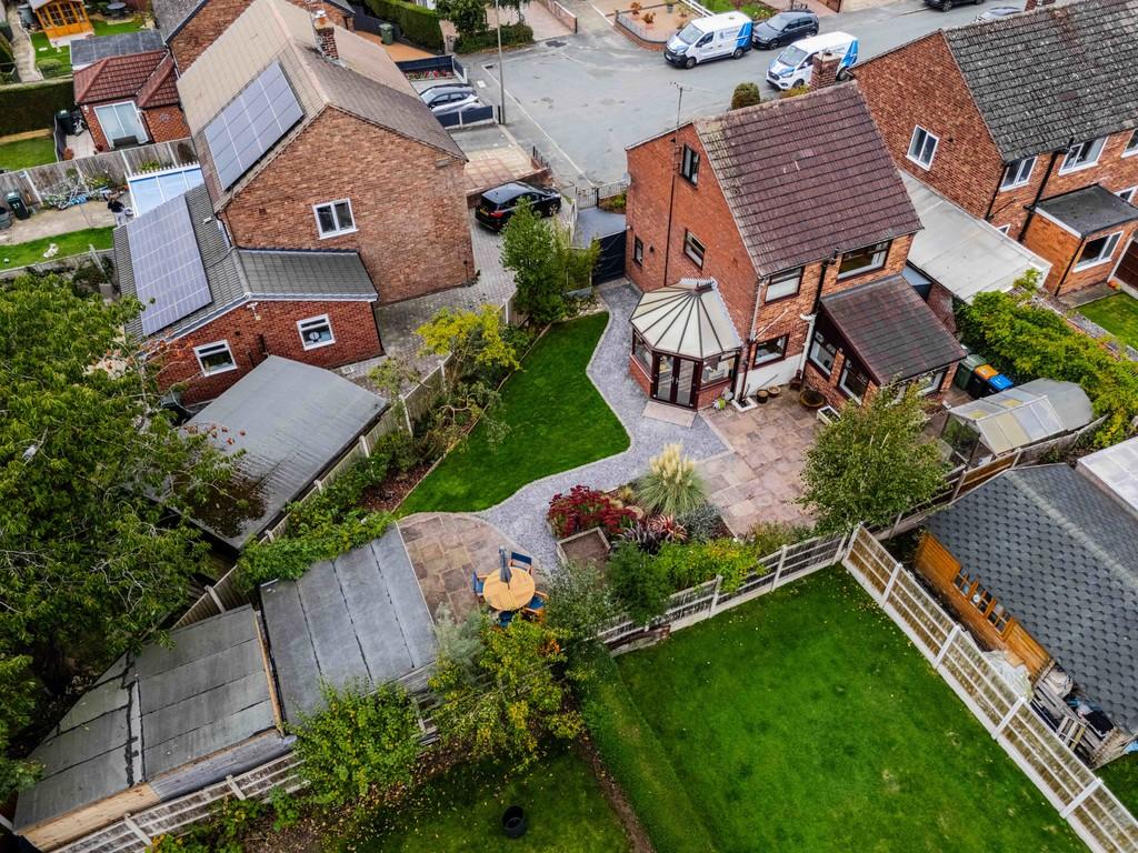 23 Chestnut Close, Hoole, CH2 3 EJ28