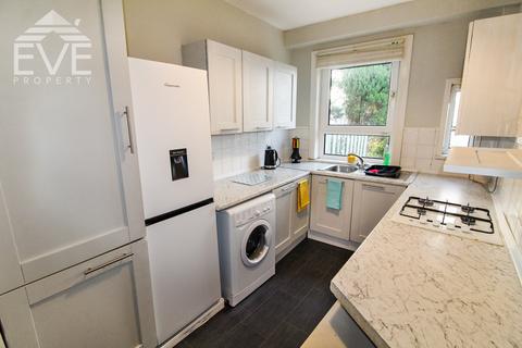undefined, Commore Drive, Glasgow G13