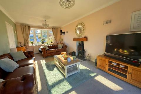 5 bedroom detached house for sale, The Close, Scarborough YO12