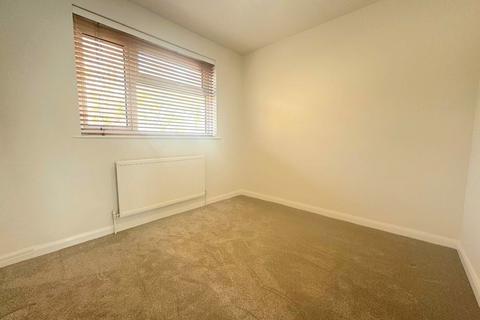 2 bedroom maisonette to rent, Elmgrove Road, Harrow