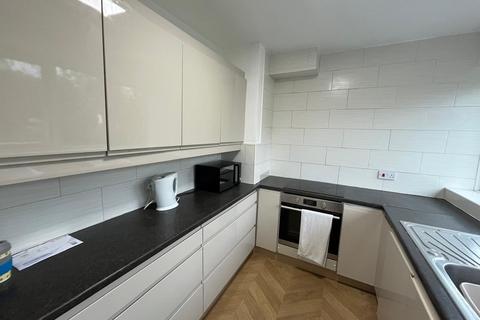 3 bedroom apartment for sale, Elmwood Court, Pershore Road