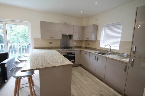 2 bedroom flat to rent, Bloomsbury House, Edgbaston B15