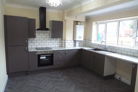 undefined, 25th Avenue, Hull