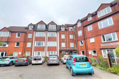 2 bedroom apartment for sale, Lavant Court, Petersfield GU32