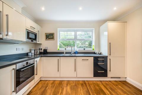 undefined, Sandringham Mews, Hampton TW12